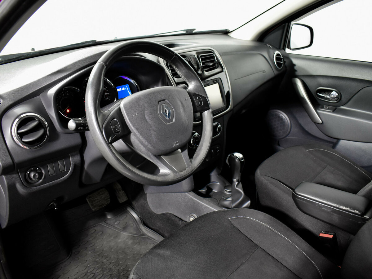 Купить Renault Sandero Stepway II, 2016, 300 912 км, фото №9